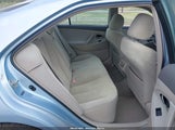 TOYOTA CAMRY LE 4T1BE46K18U788524 снимка