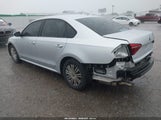 Volkswagen Passat 2.0T R-Line/2.0T S 1VWAA7A32JC033369 photo