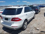 MERCEDES-BENZ ML 350 4MATIC 4JGDA5HB0FA617592 photo