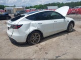 TESLA MODEL Y AWD/LONG RANGE DUAL MOTOR ALL-WHEEL DRIVE 7SAYGDEEXPF662919 fotografie