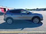 Nissan Rogue Sport Sv Fwd Xtronic Cvt JN1BJ1BV4MW571114 photo