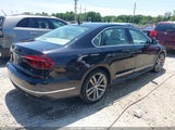 VOLKSWAGEN PASSAT 2.0T SE R-LINE 1VWMA7A33KC009628 photo