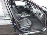 BMW 330I XDRIVE WBA8D9C54JA616120 снимка