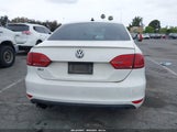 VOLKSWAGEN JETTA GLI AUTOBAHN 3VW4T7AJ9EM228718 снимка
