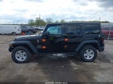 JEEP WRANGLER UNLIMITED SPORT 4X4 1C4BJWDG8HL683432 снимка