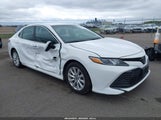 Toyota Camry Le 4T1B11HK3JU031864 снимка