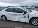 Toyota Camry Le 4T1B11HK3JU031864 снимка