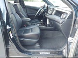 TOYOTA RAV4 SE JTMNFREV3HJ120765 снимка