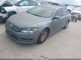 VOLKSWAGEN PASSAT 2.5L S 1VWAP7A37DC102995 снимка