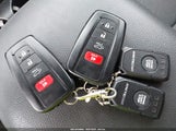 TOYOTA RAV4 XLE 2T3P1RFV2MC248806 снимка