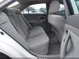 TOYOTA CAMRY LE 4T4BF3EK4BR111683 снимка