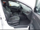 HYUNDAI ELANTRA LIMITED 5NPD84LF9LH607975 fotografie