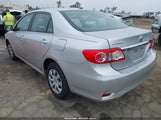 TOYOTA COROLLA LE 2T1BU4EE7BC702513 снимка