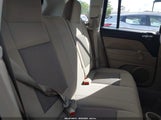 JEEP COMPASS SPORT 1J4NT4FB6AD504926 снимка
