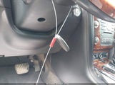 INFINITI QX80 JN8AZ2NF7G9612595 снимка