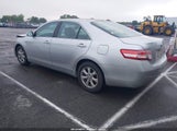 TOYOTA CAMRY LE 4T1BF3EK6BU731445 снимка