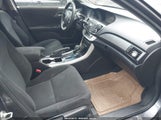 HONDA ACCORD LX 1HGCR2F35DA175717 снимка