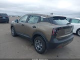 NISSAN KICKS S FWD 3N8AP6BA0SL305890 photo