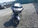 HARLEY-DAVIDSON FLTRX ROAD GLIDE 1HD1KHM18GB621709 снимка