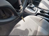 HYUNDAI ELANTRA SE 5NPDH4AE3FH566919 снимка