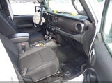 JEEP WRANGLER UNLIMITED SPORT S 4X4 1C4HJXDG2JW127282 снимка