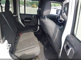 JEEP WRANGLER UNLIMITED SPORT S 4X4 1C4HJXDG2JW127282 снимка