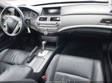 HONDA ACCORD 2.4 SE 1HGCP2F60CA130392 снимка