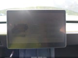TESLA MODEL Y LONG RANGE DUAL MOTOR ALL-WHEEL DRIVE 7SAYGDEE3RA253127 fotografie