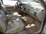 CHEVROLET GMT-400 K1500 2GCEK19R5T1250057 photo