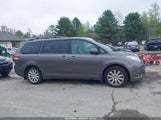 TOYOTA SIENNA LIMITED 7 PASSENGER 5TDDK3DC2CS043855 снимка