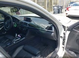 BMW 330E IPERFORMANCE WBA8E1C53HK895336 fotografie