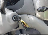 TOYOTA SIENNA LE 5TDKK4CC5AS301619 снимка