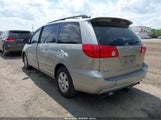 TOYOTA SIENNA LE 5TDKK4CC5AS301619 снимка