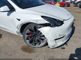 Tesla Model Y Performance Dual Motor All-Wheel Drive 7SAYGDEF8NF320293 fotografie