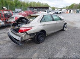 TOYOTA CAMRY LE 4T4BF1FK1FR472734 снимка