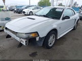 Ford Mustang 1FAFP40411F111810 снимка