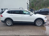VOLKSWAGEN TIGUAN 2.0T SE/2.0T SEL 3VV2B7AX5JM164450 photo