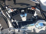 HARLEY-DAVIDSON FLHX 1HD1KB413AB634775 снимка