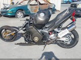 HONDA CBR1100 XX JH2SC3511YM300001 снимка