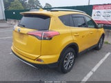 TOYOTA RAV4 HYBRID XLE JTMRJREV5GD025993 fotografie