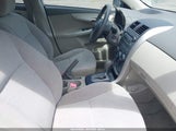 Toyota Corolla Le JTDBU4EE0AJ056864 снимка