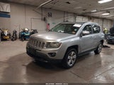JEEP COMPASS LATITUDE 1C4NJDEB4GD631759 fotografie