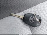 TOYOTA COROLLA LE 2T1BURHE6HC938586 снимка