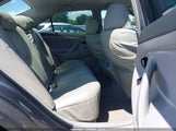 TOYOTA CAMRY LE 4T1BE46K89U372357 снимка