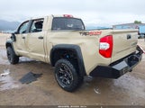 Toyota Tundra Sr5 5.7L V8 5TFDW5F19JX701934 снимка