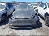 TESLA MODEL Y LONG RANGE DUAL MOTOR ALL-WHEEL DRIVE 7SAYGDEDXSF304056 photo