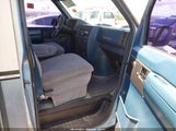 CHEVROLET ASTRO 1GNDM15Z3KB218158 снимка