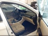 HONDA ACCORD LX 1HGCR2F34EA112870 снимка