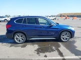 BMW X1 XDRIVE28I WBXHT3C35H5F67763 снимка