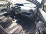 TOYOTA PRIUS C THREE JTDKDTB3XC1524003 снимка